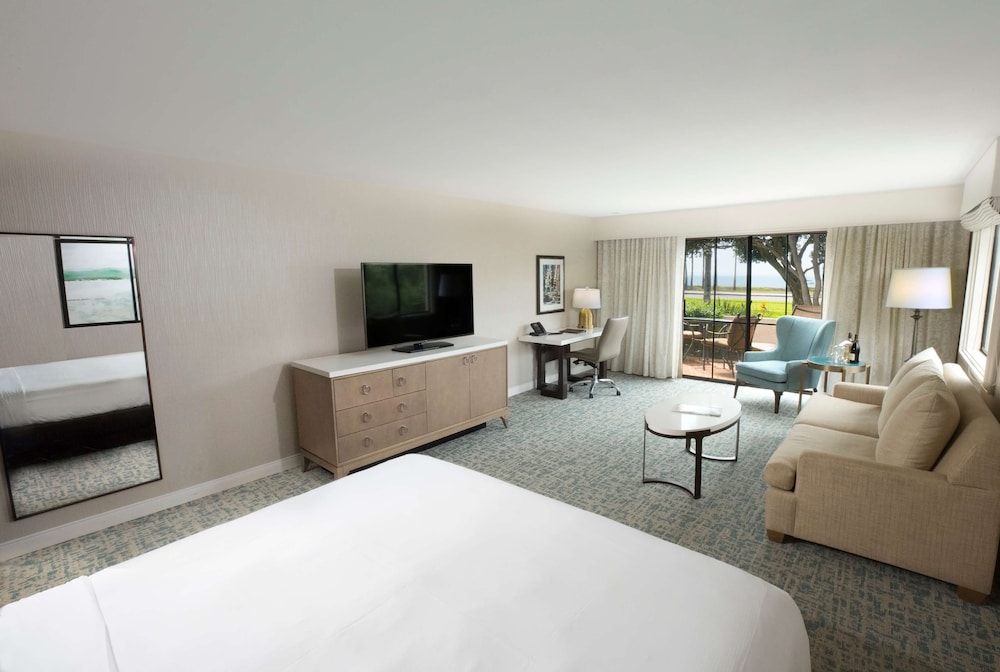 Room, 1 King Bed, Ocean View - Photo 2