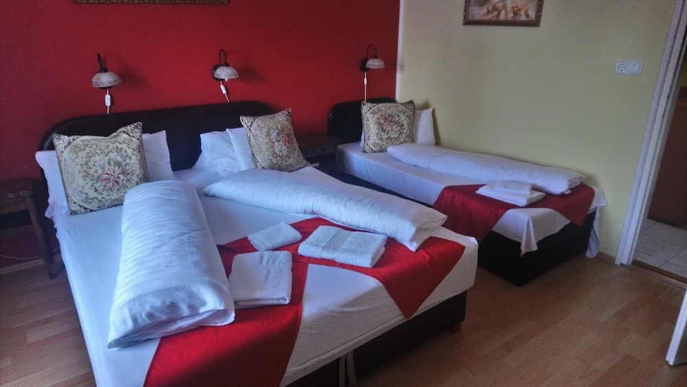 Triple Room photo 1