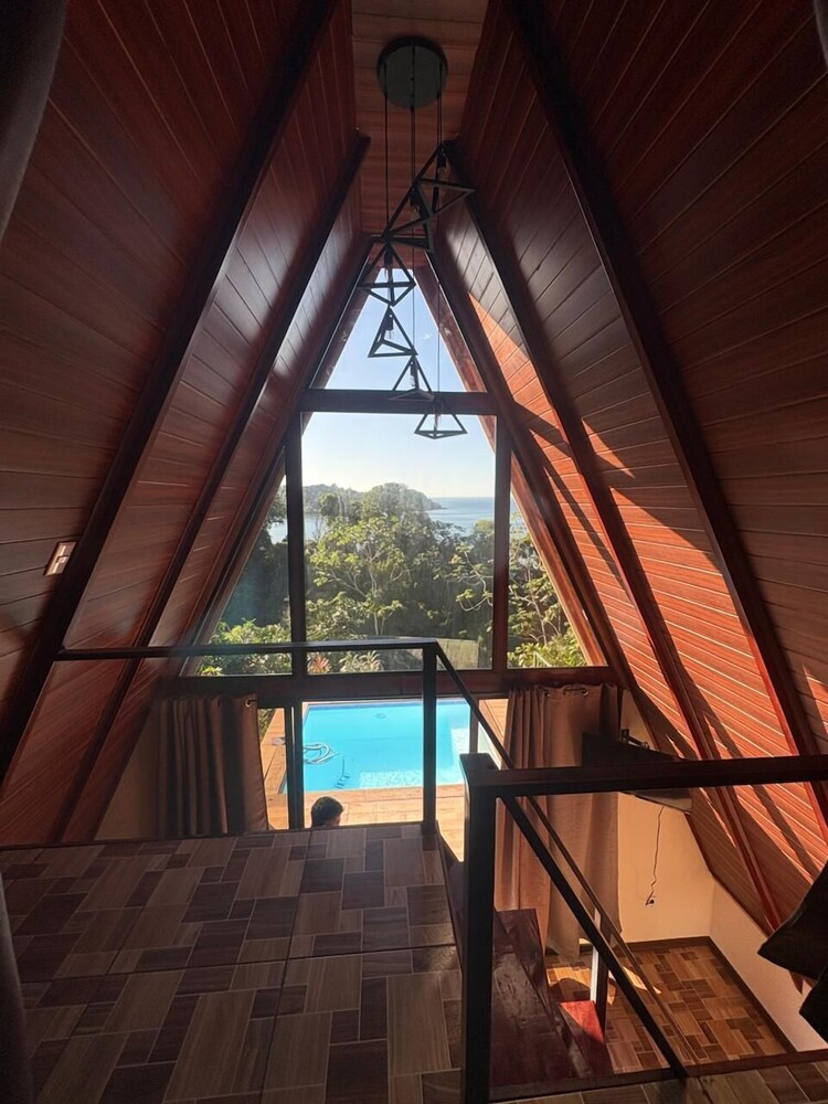 Deluxe Cabin photo 3