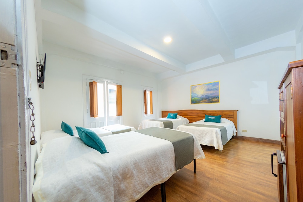 Quadruple Room photo 2