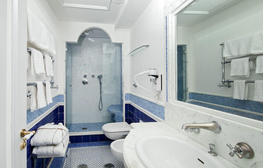 Executive Double or Twin Room, 1 Bedroom, Jetted Tub, Sea View - Photo 5