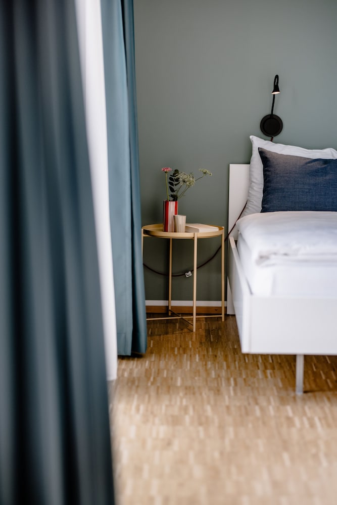 Executive Suite, 1 Queen Bed, Kitchenette, Executive Level