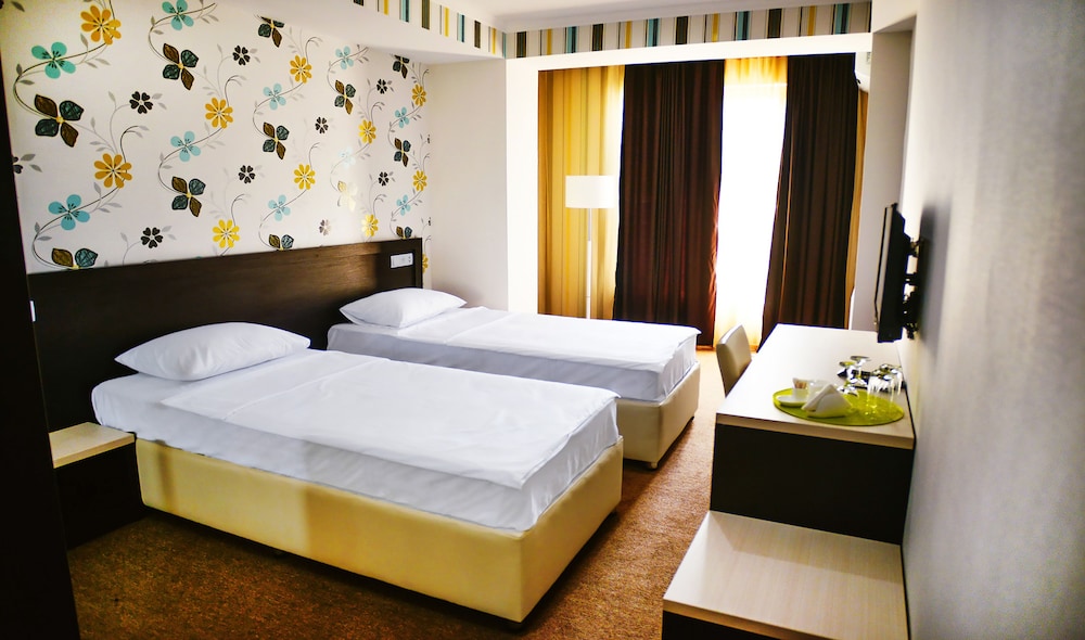 Premium Double or Twin Room (Extra bed) photo 1