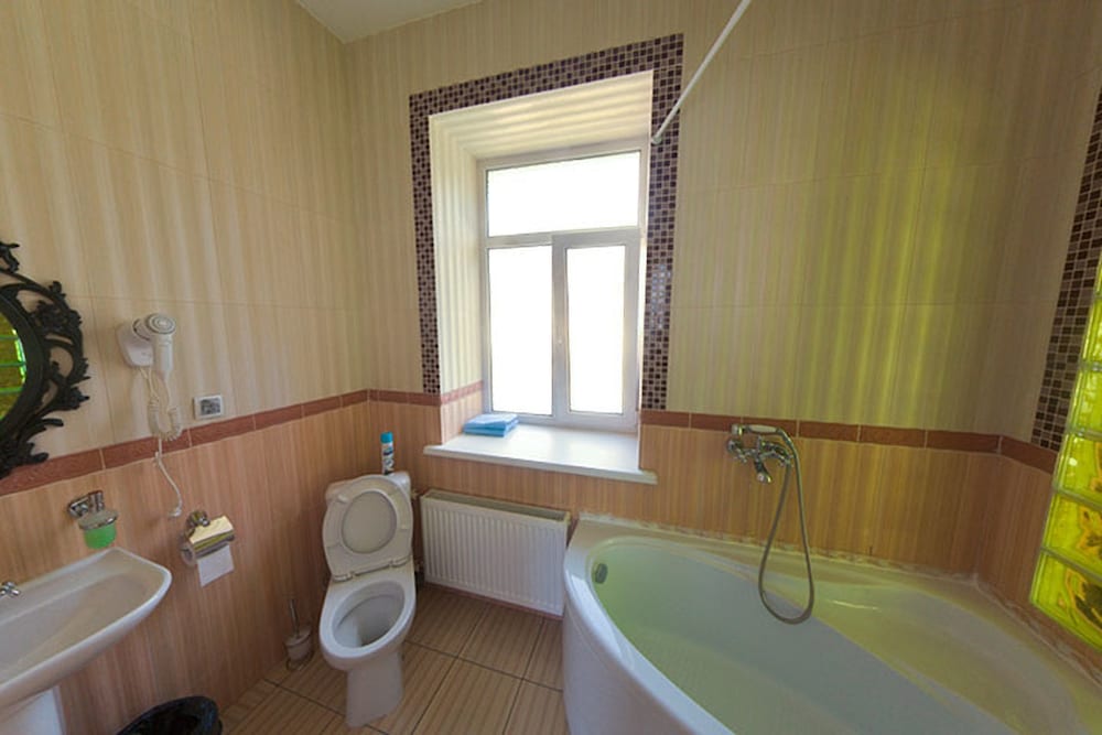 Standard Double Room photo 3