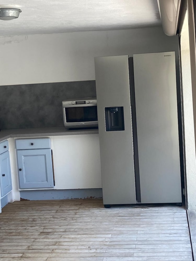 Deluxe Double Room, 1 Bedroom, Air conditioning, Pool View photo 3