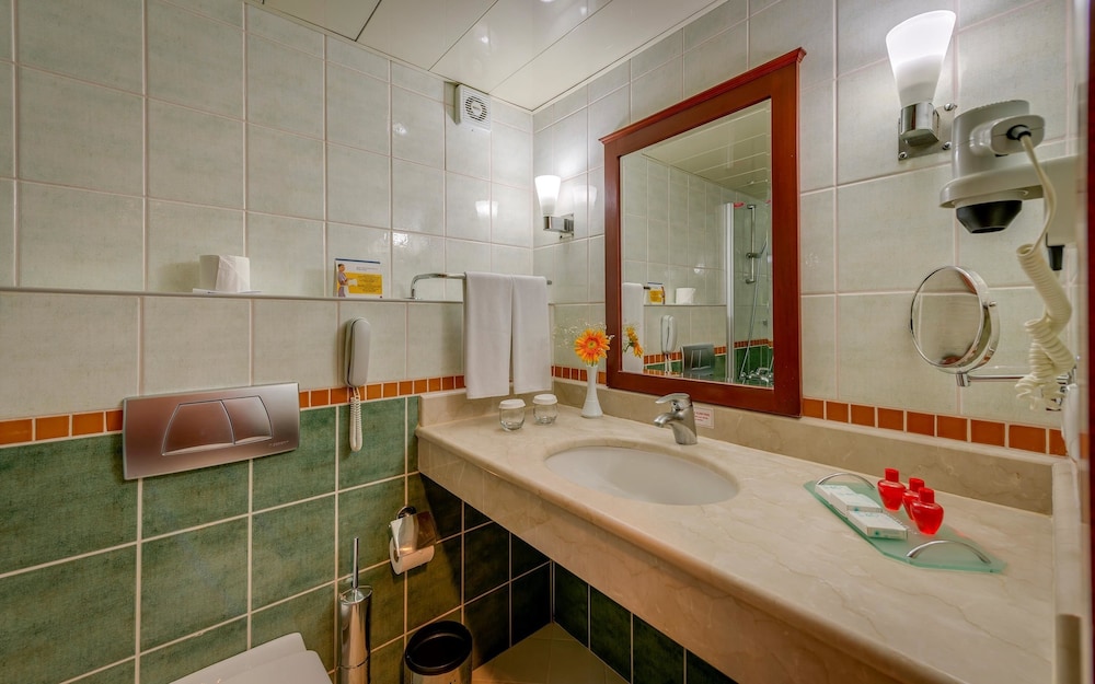 Junior Suite, 1 King Bed, Balcony, View