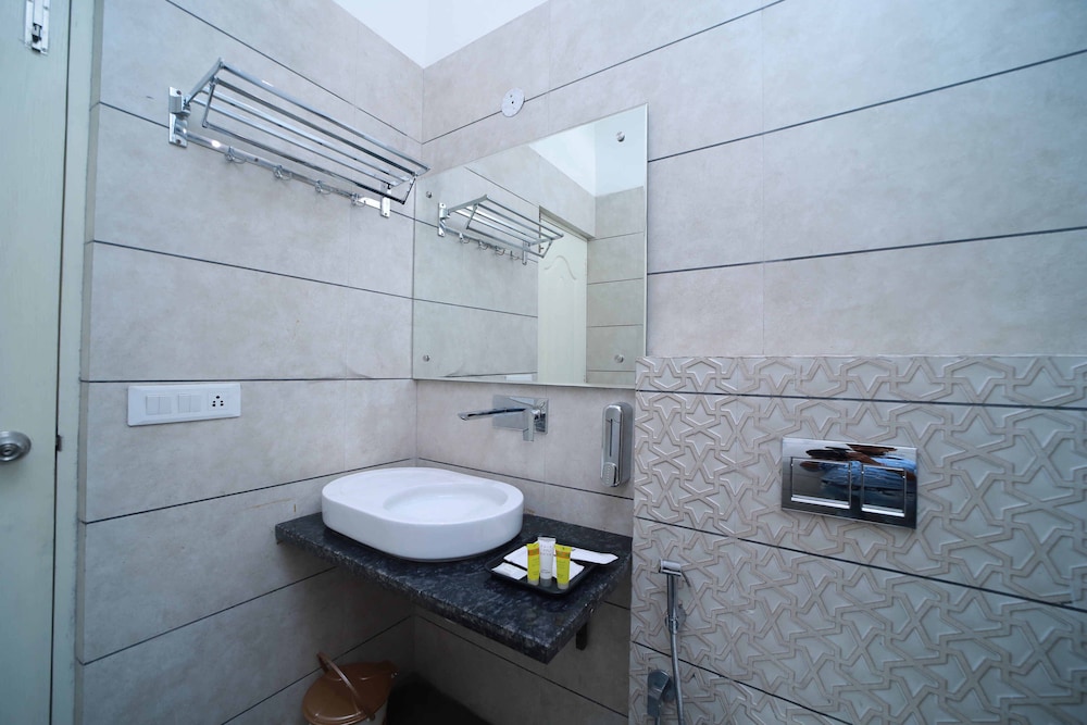 Superior Room - Photo 29