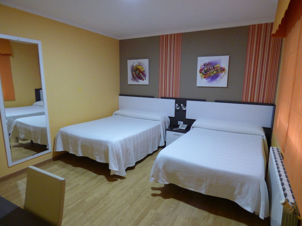Habitación doble con supletoria, 2 camas matrimonio photo 2
