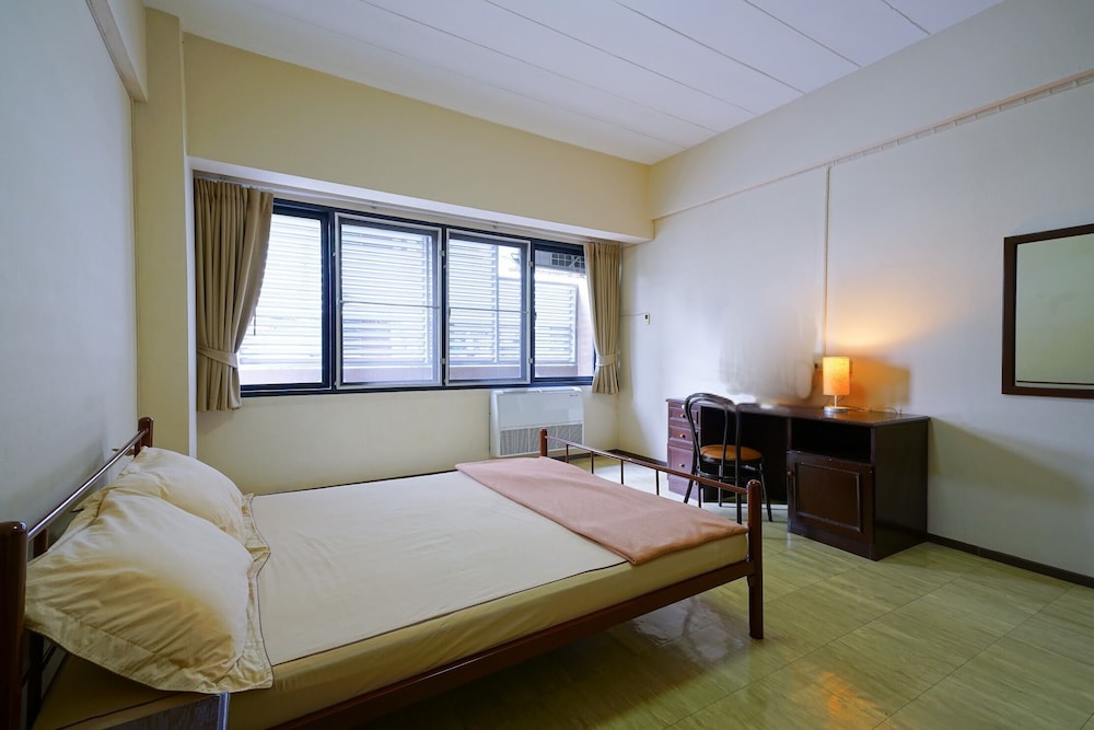 Economy Double Room photo 3