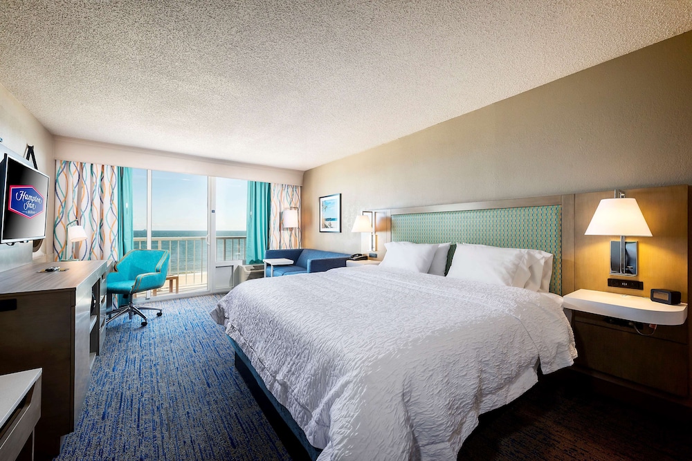Premium Room, 1 King Bed with Sofa bed, Oceanfront (Study, High Floor) - Photo 4