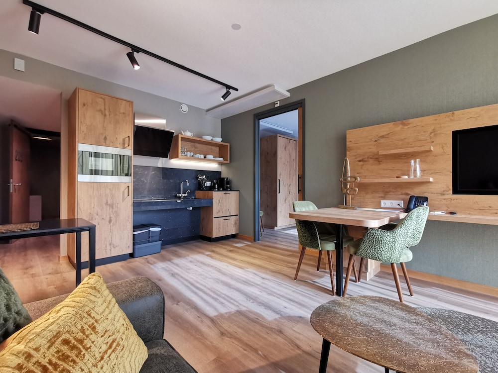 Apartment 2P