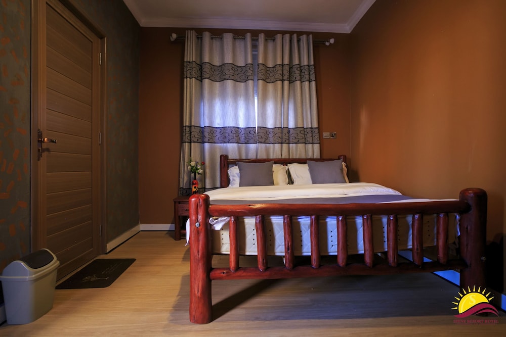 Standard Double Room photo 3
