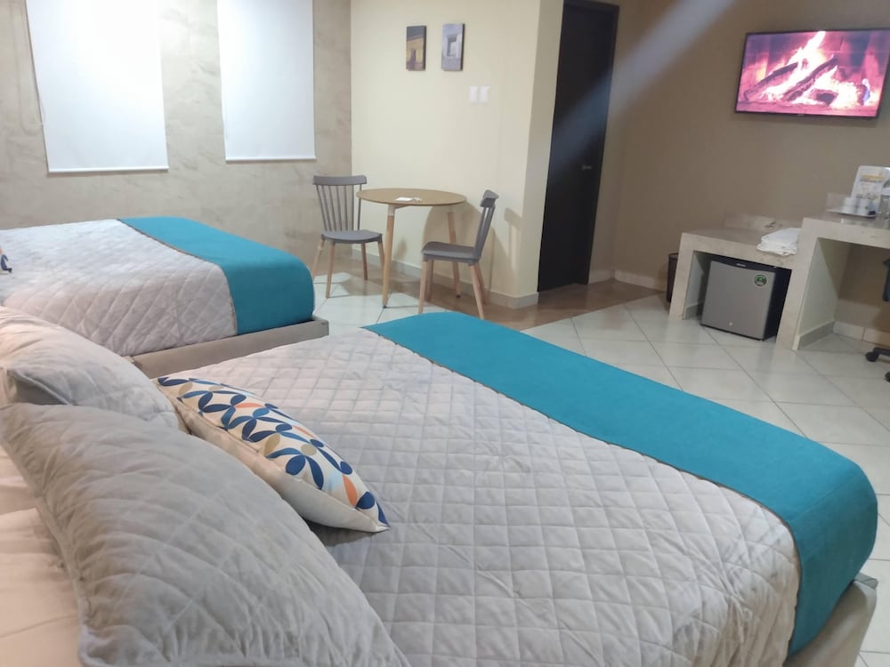 Deluxe Quadruple Room photo 2
