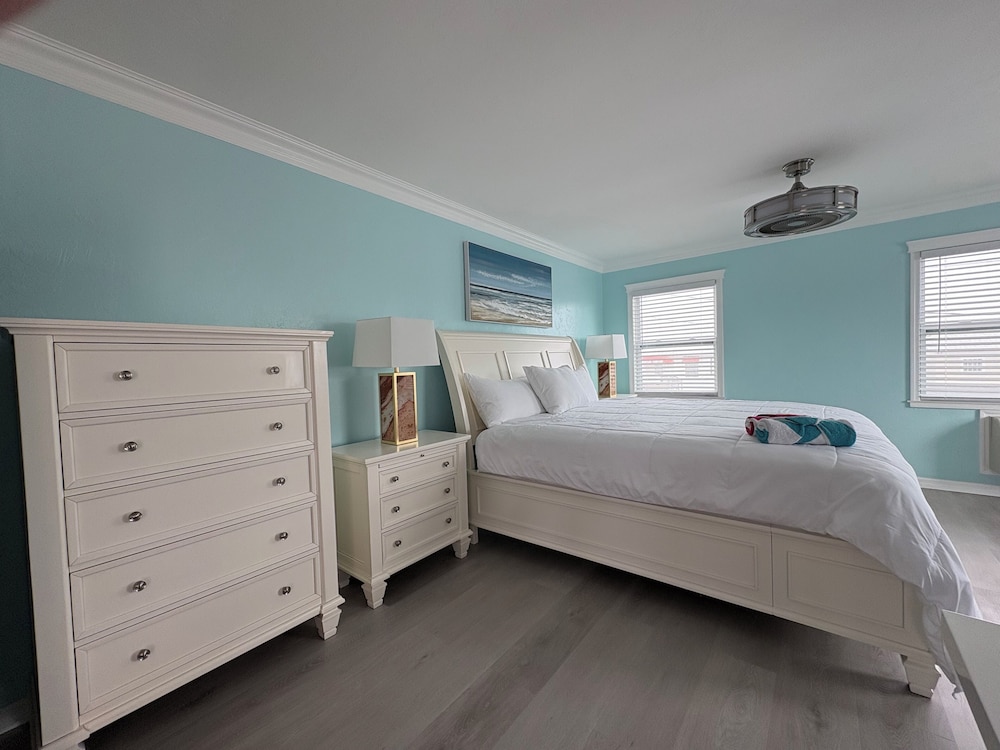Premier King Room with Kitchenette photo 3