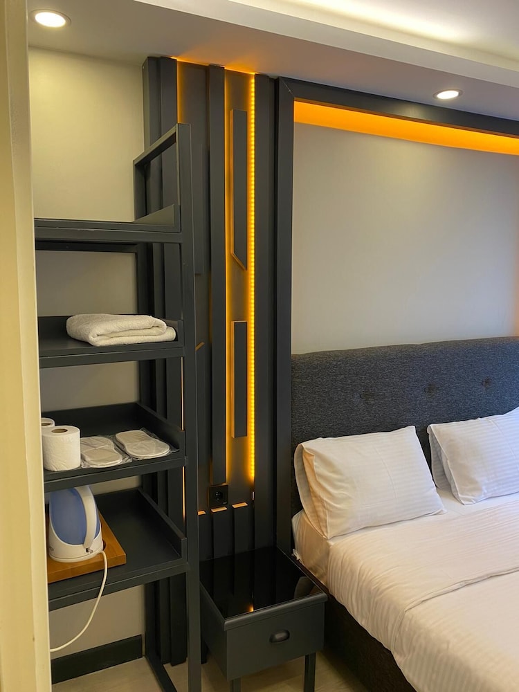Economy Double Room photo 3