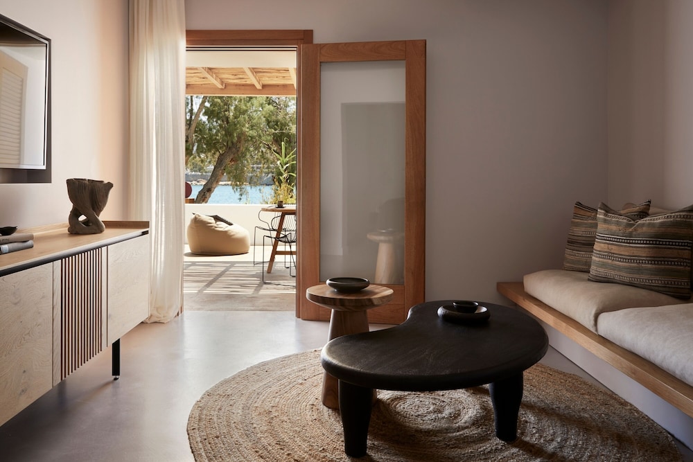 Superior Bungalow, Beachfront photo 3