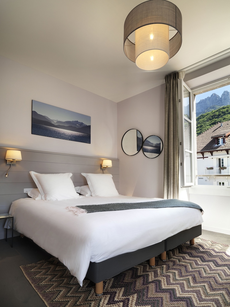 Superior Double or Twin Room, Mountain View