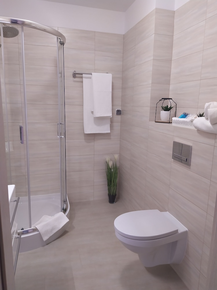 Single Room, Private Bathroom (nr 12) photo 2