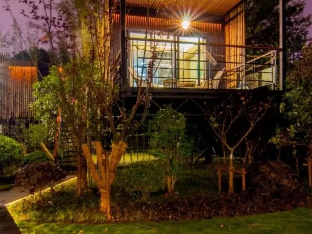 Elite Chalet