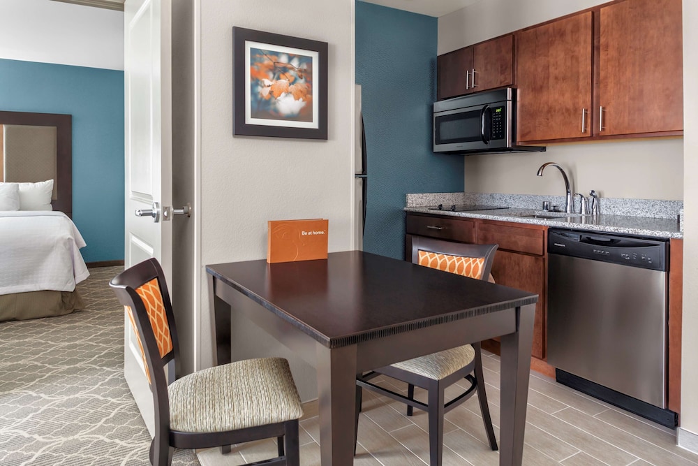 Suite, 2 Queen Beds, Accessible (Hearing) photo 3