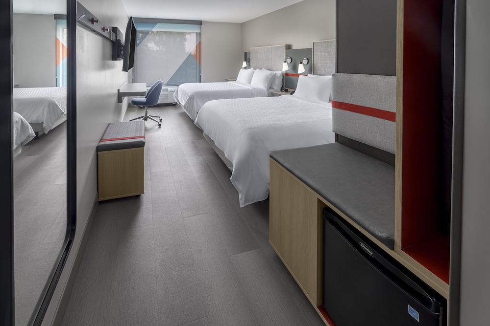 Standard Room, 2 Queen Beds, Accessible (Communications) - Photo 1