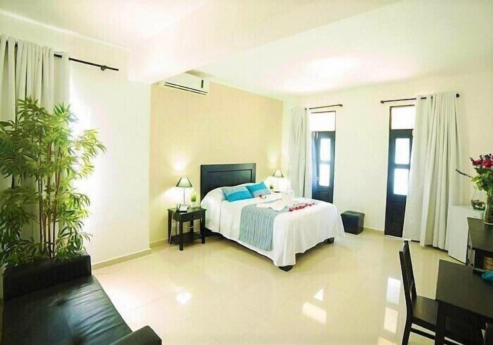 Honeymoon Room, 1 King Bed