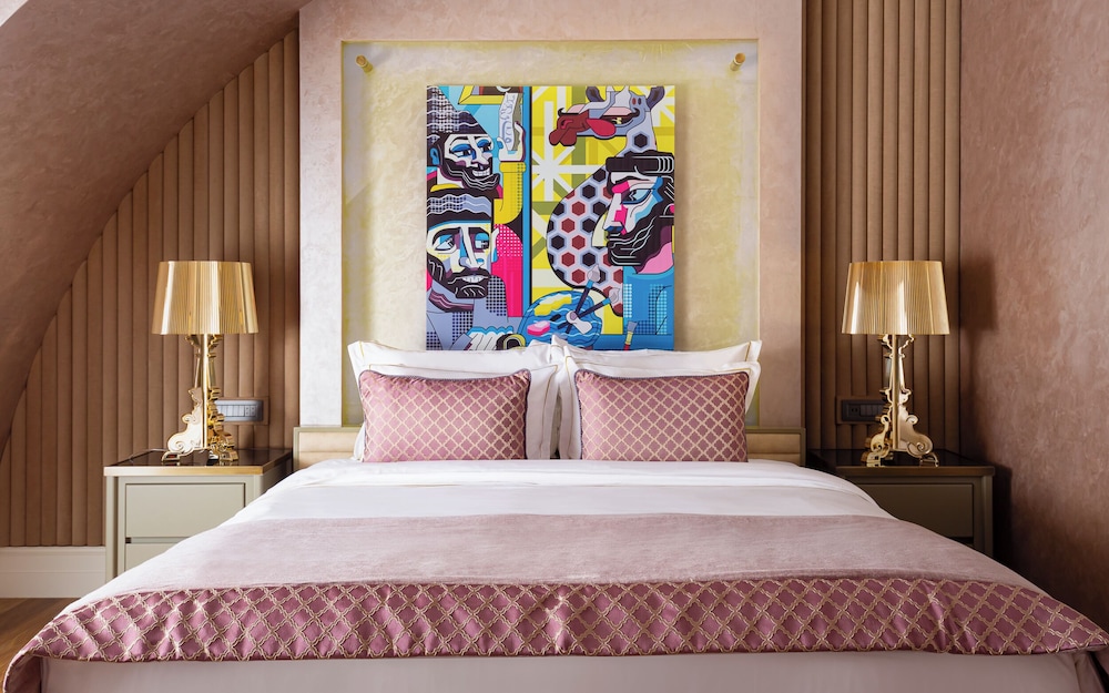Roof King Room - Photo 4