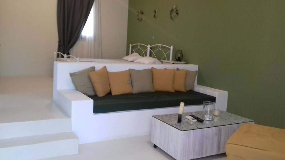 Villa, Beachside photo 1