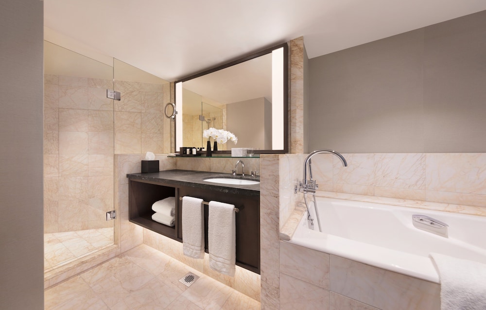 Sydney Partial Harbour Studio Suite