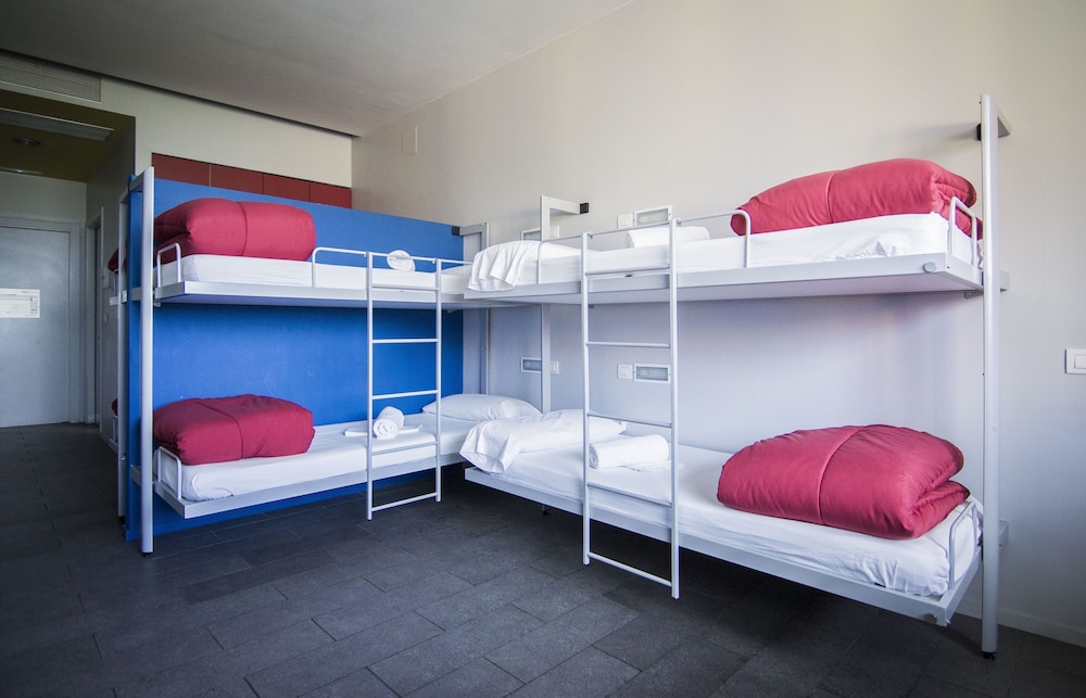 Habitación Familiar con Balcón (6 personas)