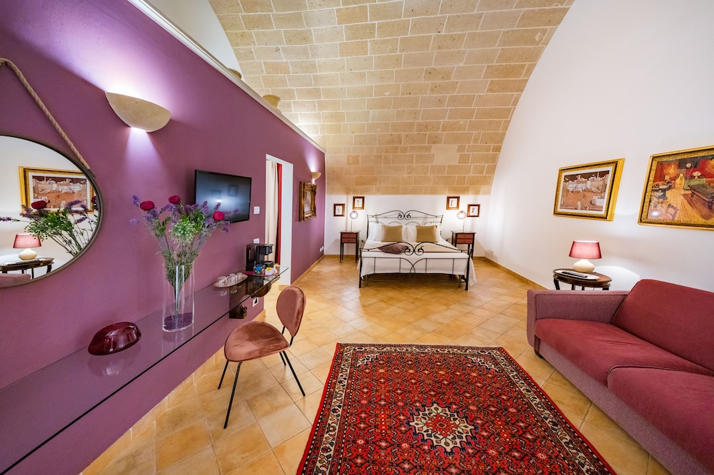 Junior Studio Suite