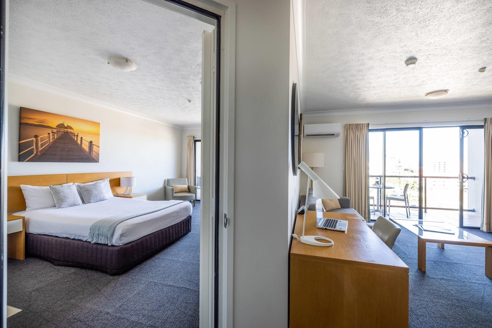 Room, Multiple Beds, Accessible, Non Smoking (Efficiency) photo 2