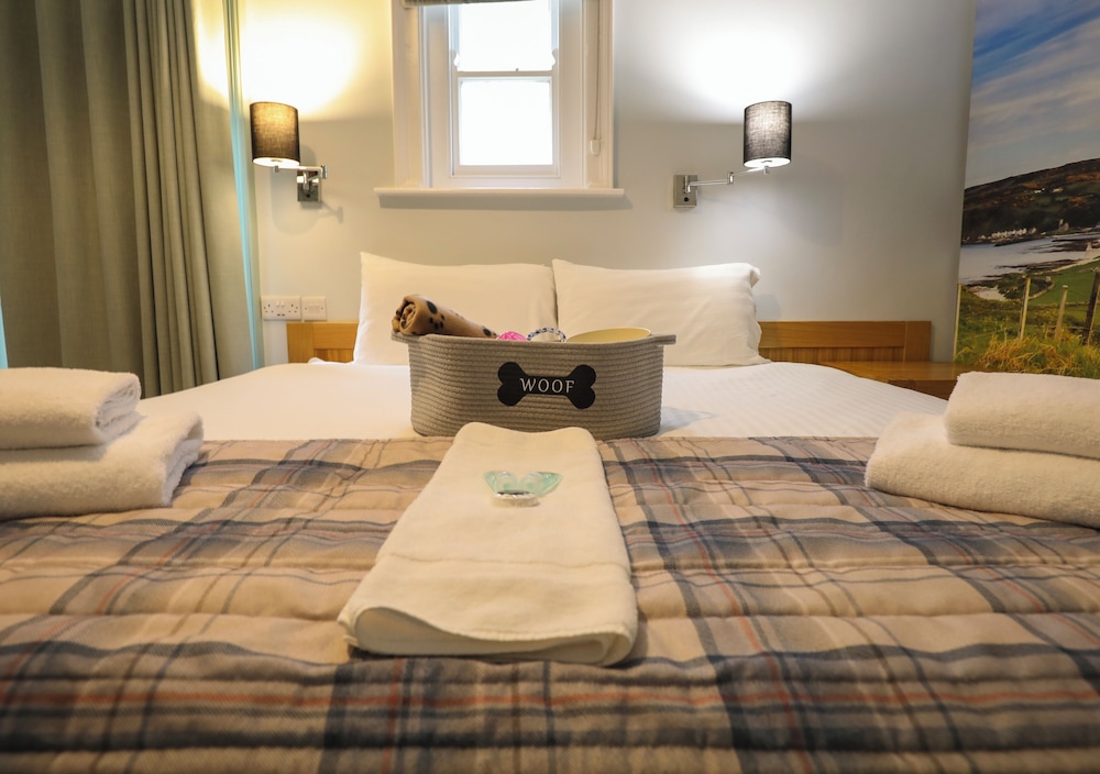 Double or Twin Room, Ensuite (Dog friendly)