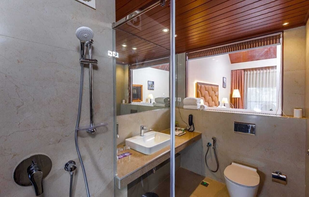 Lake View Elite Room photo 2
