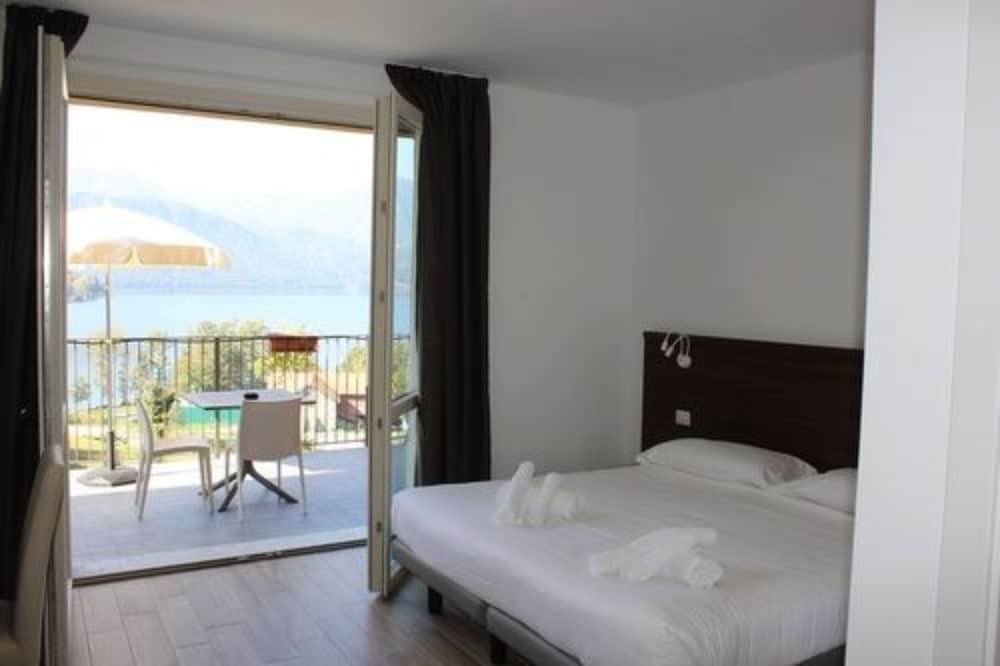 Double or Twin Room, Balcony, Lake View
