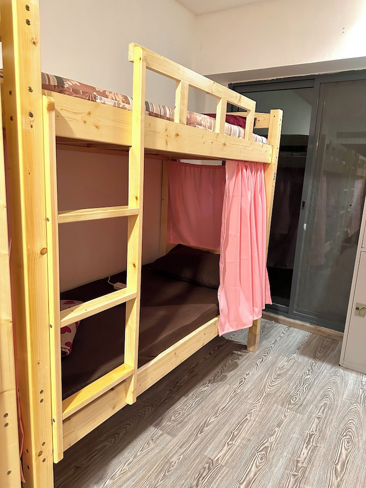 Standard Shared Dormitory, Mixed Dorm, City View photo 3