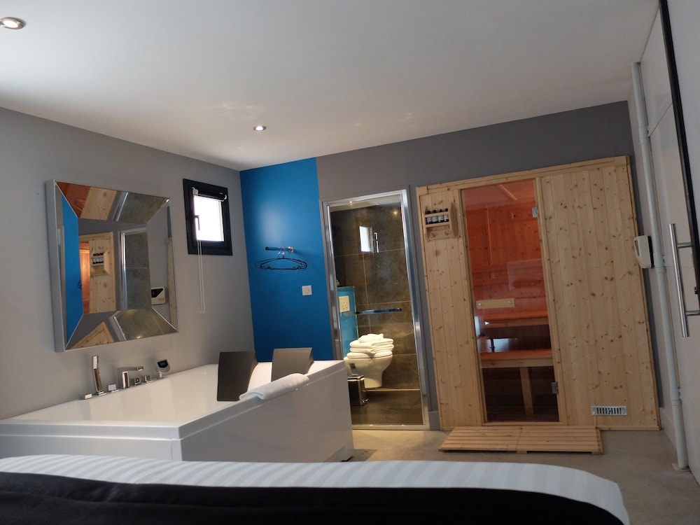 Design Double Room, 1 Double Bed, Non Smoking, Sauna (Jacuzzi)