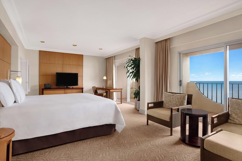 Executive Suite, 1 King Bed (Main) photo 1