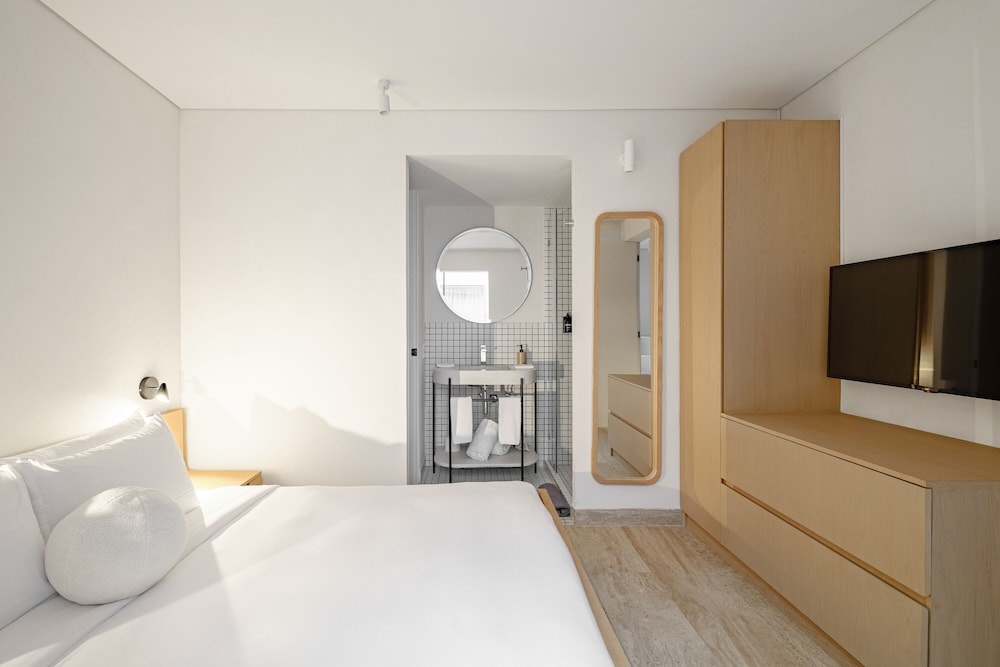 Comfort Apartment, Balcony - Photo 2