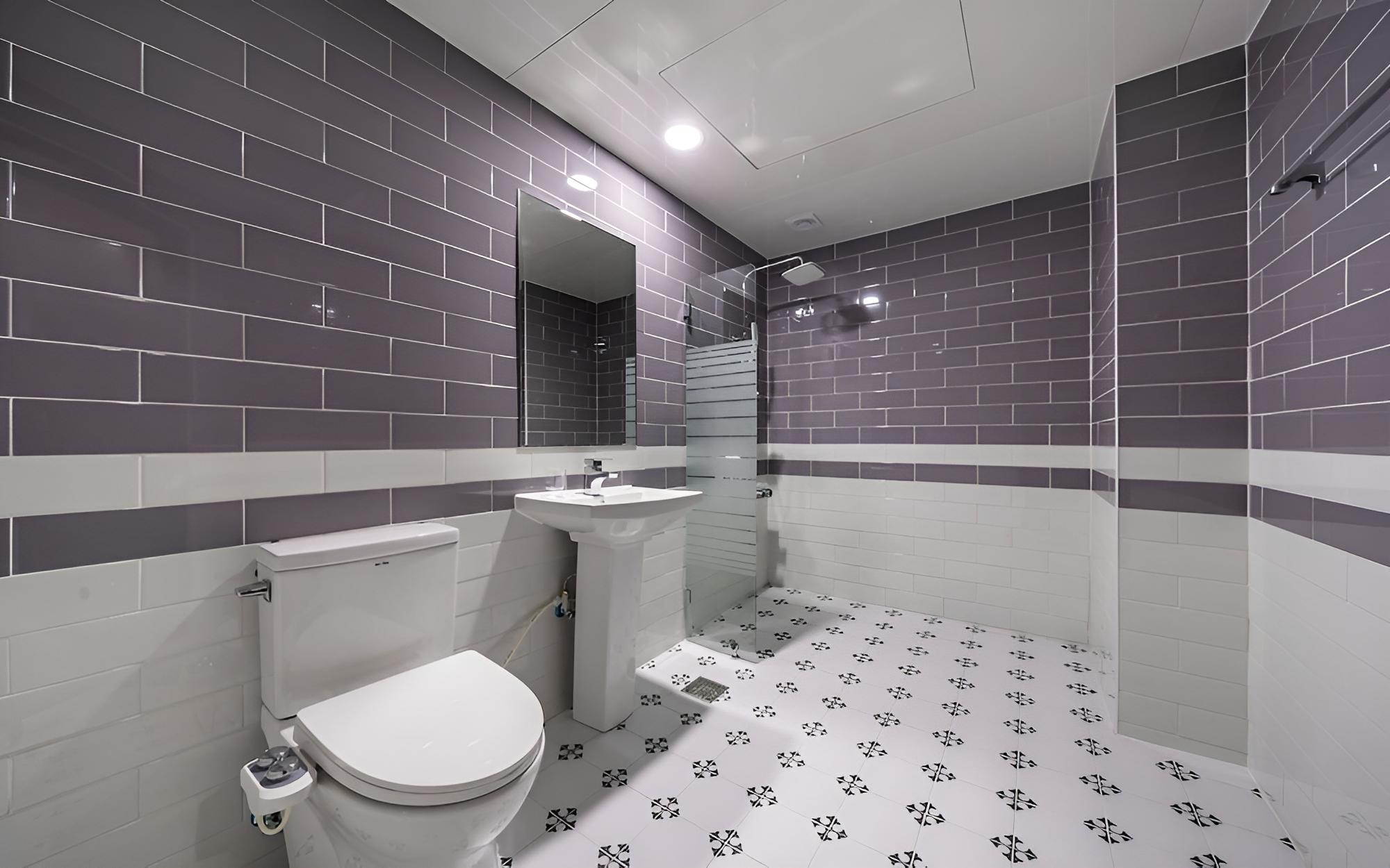 Room (Standard) - Photo 8