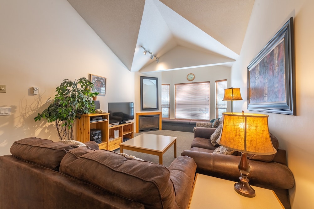 Economy Condo, 3 Bedrooms photo 1