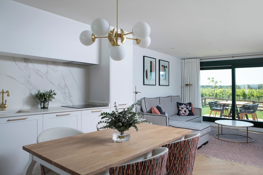 Villa photo 3