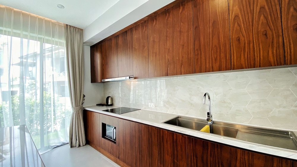 Premium Villa, 4 Bedrooms - Photo 8