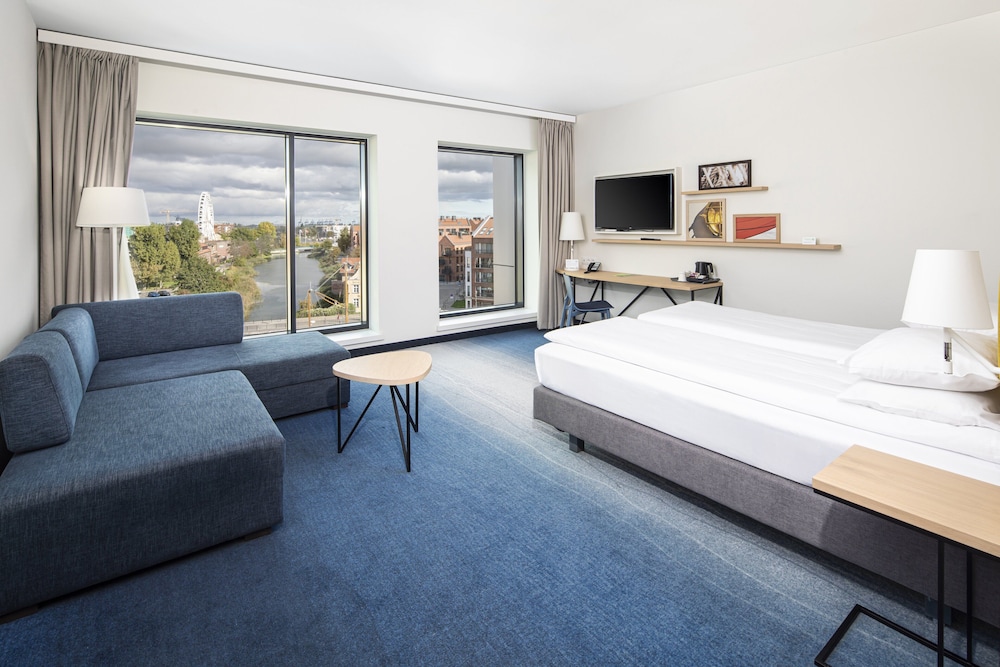 Premium Room, 2 Twin Beds, River View - Photo 8