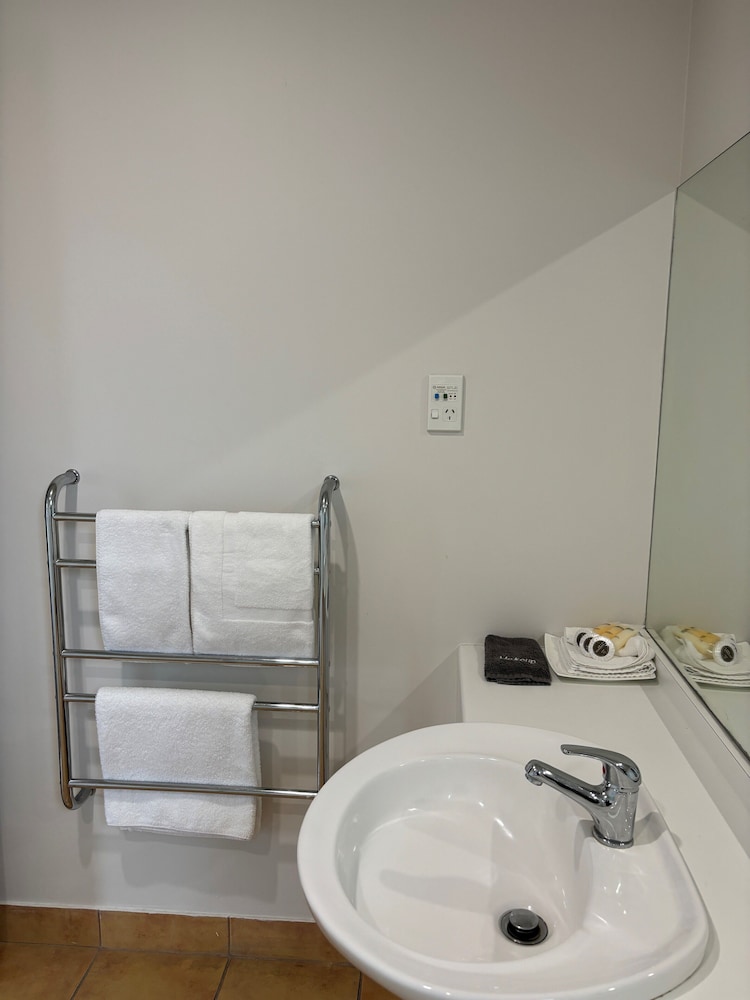 Economy Apartment, Multiple Beds photo 2