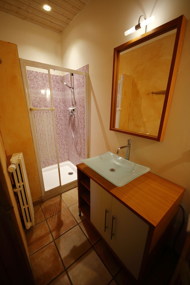 Family House, 2 Bedrooms, Pool Access, Garden View (L'Hortus) photo 2
