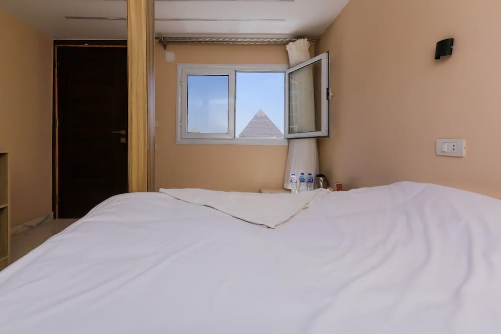 Comfort Suite, Valley View