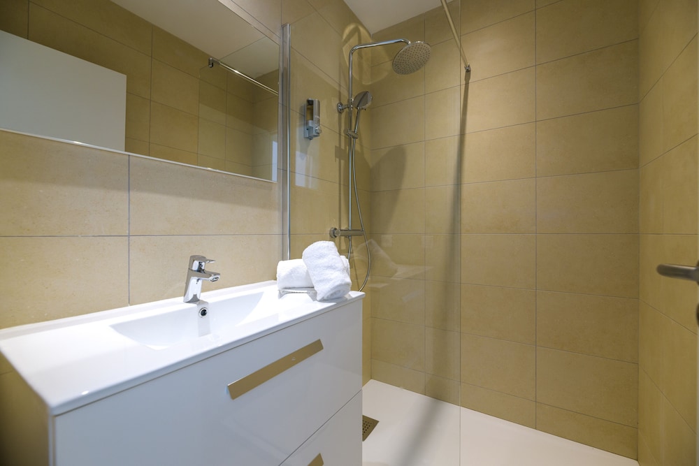 Premium Villa (F3 luxe 5 pax) photo 2