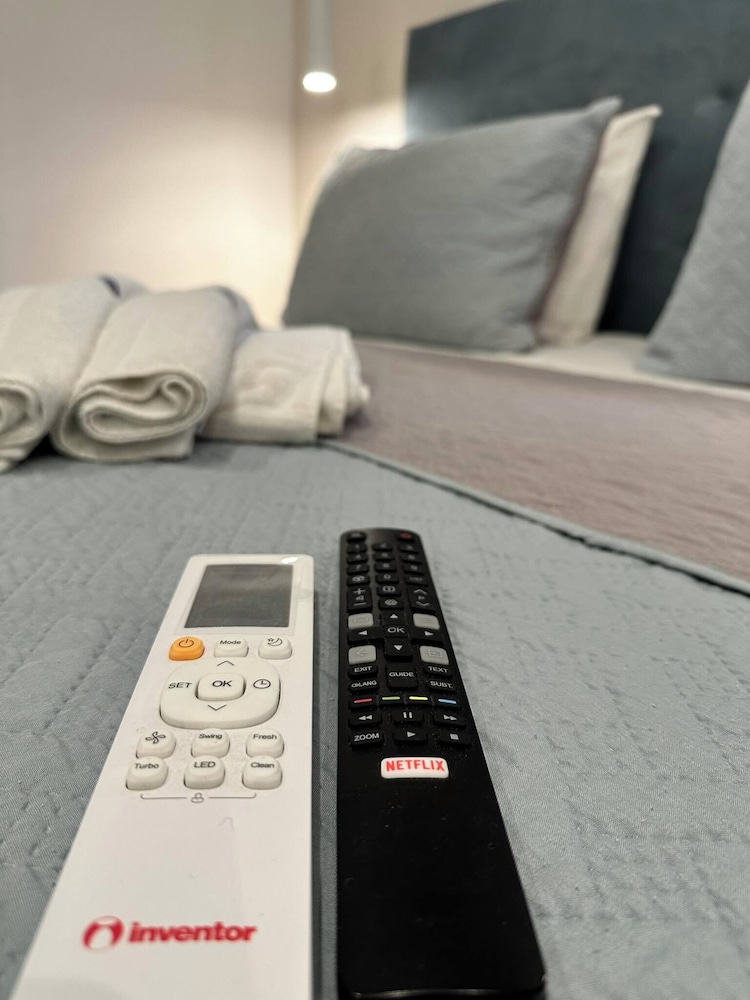 Comfort Apartment, Multiple Beds, Connecting Rooms thumbnail 6