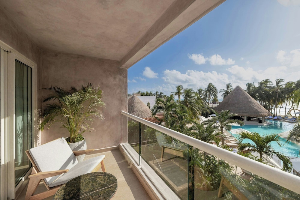 Deluxe Room, 2 Double Beds, Balcony, Ocean View (Guest Room)